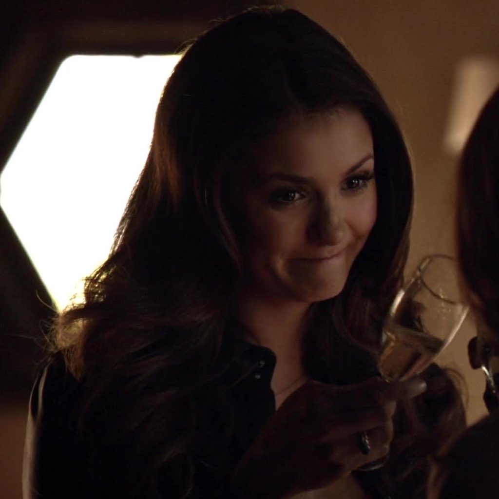 thinkingelena's tweet image. 