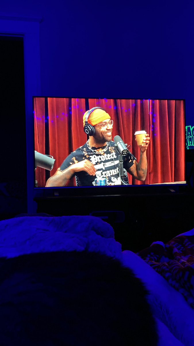 CCGrace7's tweet photo. I am absolutely loving this podcast tonight! Y’all are keeping it so real and raw and I love it!! @bdunkelman @sorola @DefinedByKy @blizzb3ar @RoosterTeeth #RTPodcast https://t.co/ojGVPgxNJ8