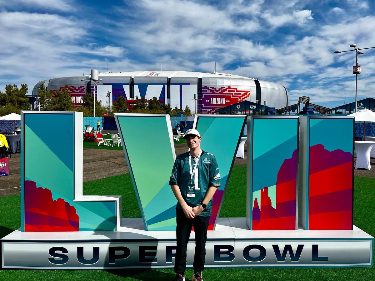 Despite the outcome, this was an incredible experience. Thank you to the <a href="/Eagles/">Philadelphia Eagles</a> for making this happen! #SBLVII