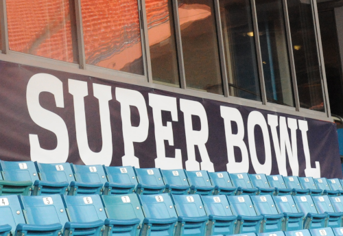 CatholicLeague's tweet image. The Super Bowl halftime show and commercials were a good index of the state of our culture. We are split between those who opt for a traditional moral stance and those who prefer a secular approach.
catholicleague.org/super-bowl-off…