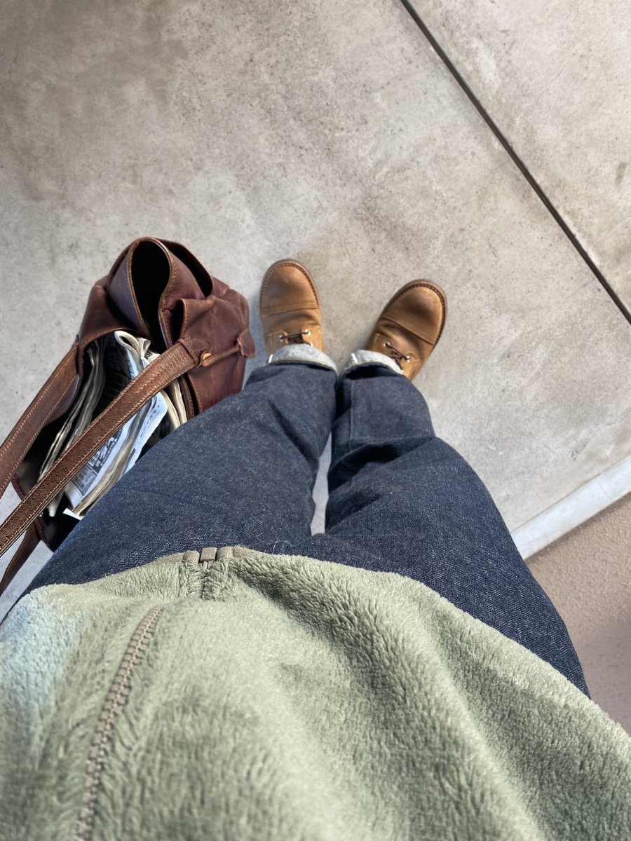 denim_yaro's tweet image. おはようございます🌞
寒の戻りってヤツです😱
サブイ☃️
今日はアイアンレンジにS1000XXで
待ちに待ったECWCS Gen3が到着！
あったかいわー🔥

#redwing #warehouse #ecwcs #ecwcsgen3
@Omae_PuriKin