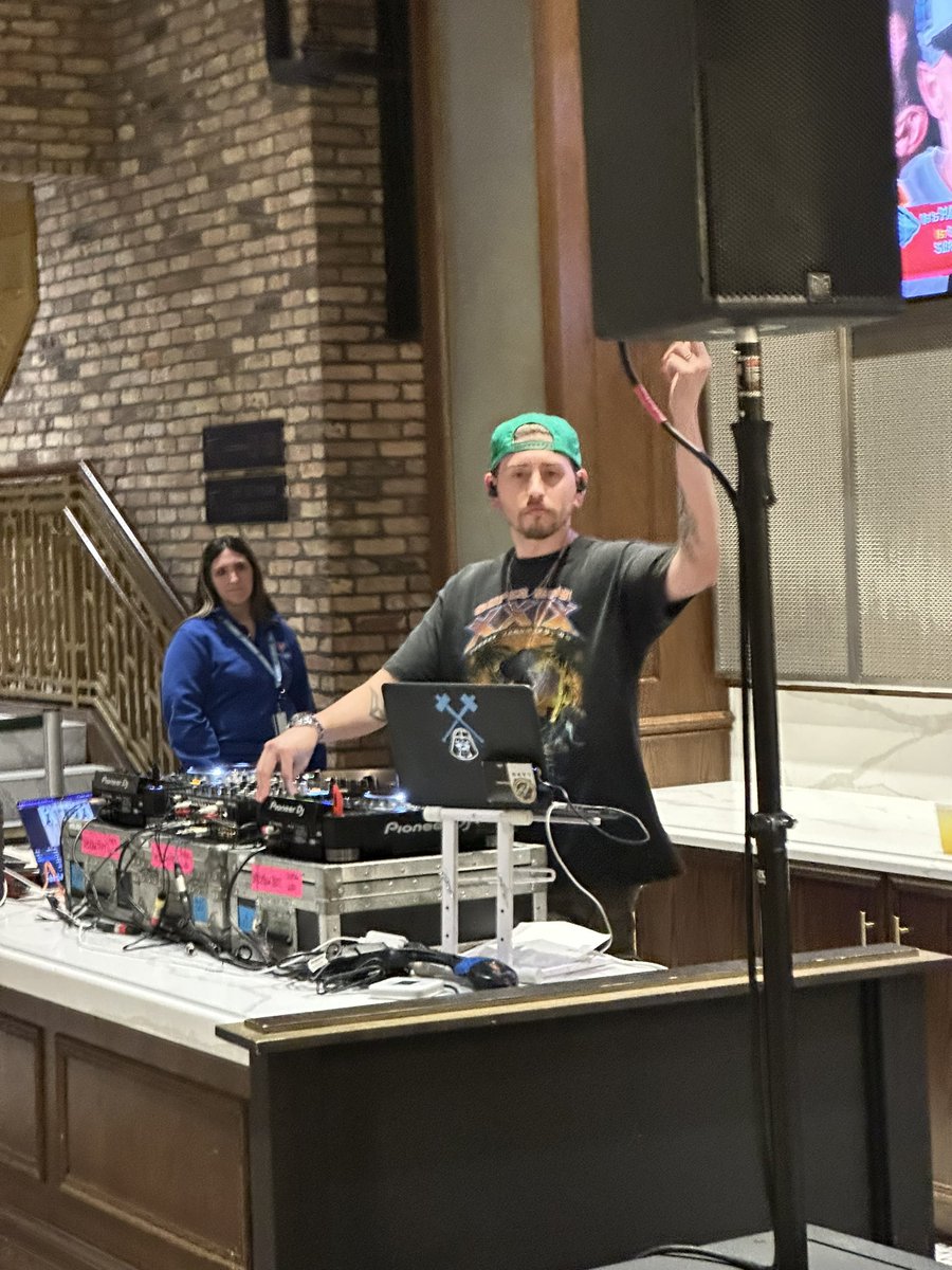 King CoCo tweet media