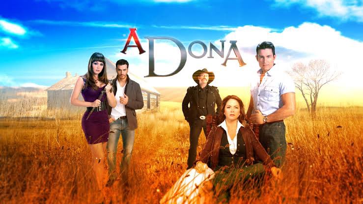 ligadonatv_'s tweet photo. Amanhã, o SBT não exibirá #ADona e o último capítulo de #VencerODesamor. 

O motivo será pela estreia da temporada 2023 da #ChampionsLeague que modificará a programação. 

VEJA A GRADE:
15h15 #CasosDeFamília
16h #FofocalizandoNoSBT 
17h #ChampionsNoSBT
18h45 #TrêsVezesAna https://t.co/bxYmiGQHJx