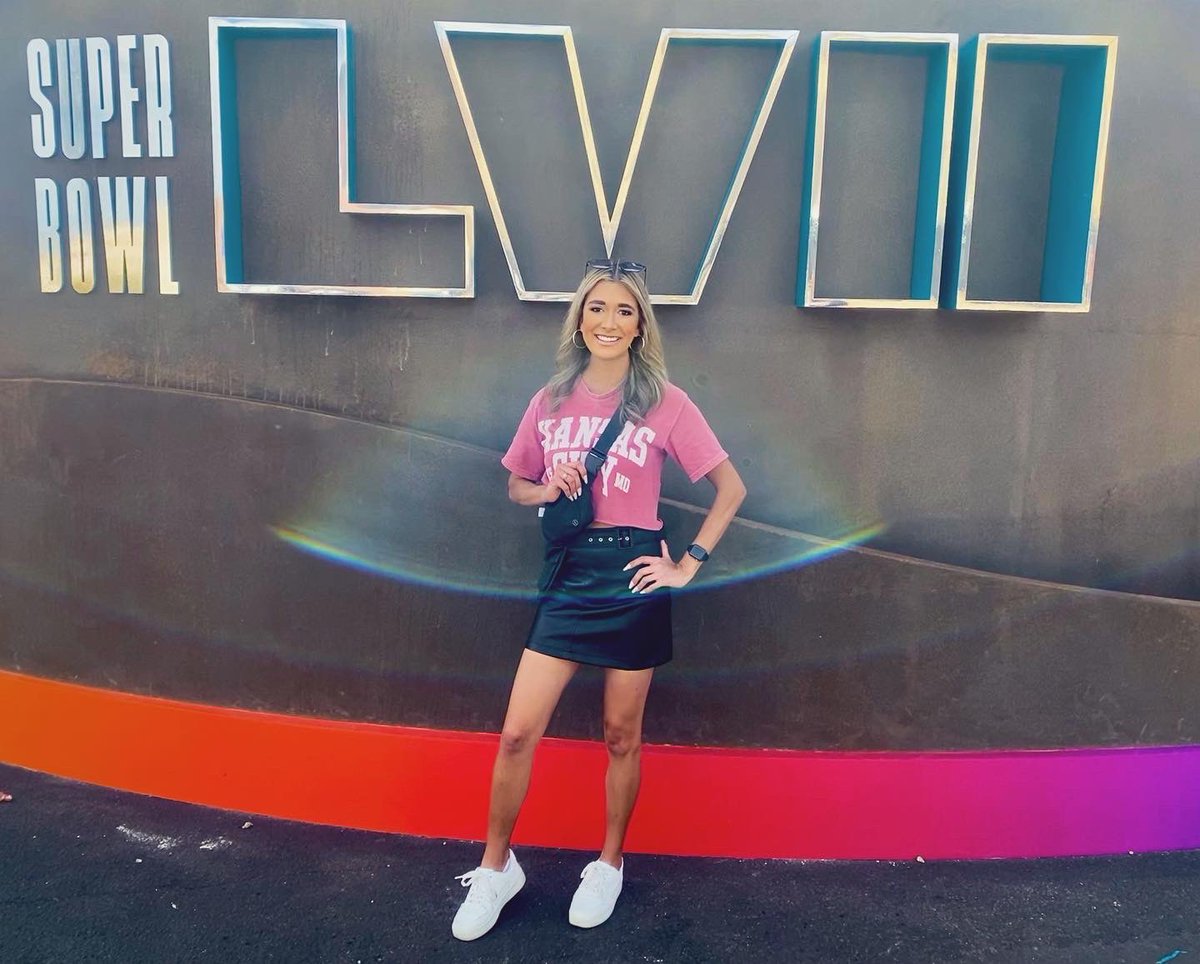 jasminecbs8's tweet image. It’s a great day to be from KC ♥️ #ChiefsKingdom