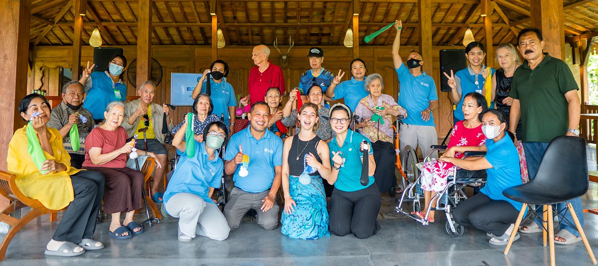 SpinPoi (Dr. Kate Riegle van West) tweet media