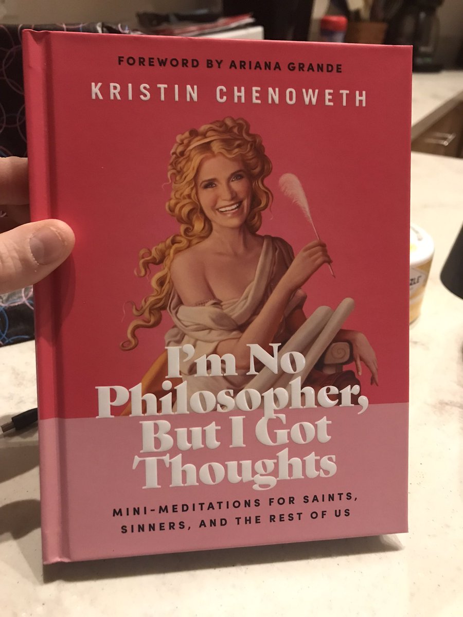 amyroxy93's tweet photo. @KChenoweth opened my Valentine’s Day gift early 😍😍 https://t.co/S56PI9DnUy