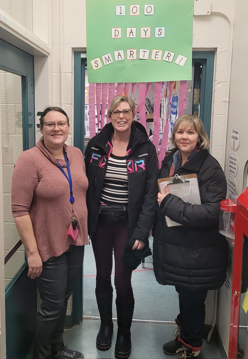 Today QVPS celebrated the 100th day of school. Here are some members of our amazing Kindergarten teams ready to start the day. #100daysofschool <a href="/QueenVic_PS/">Queen Victoria PS</a>