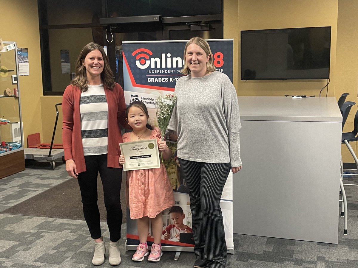 troyanderson89's tweet photo. Our ⁦@ISD728⁩ online learners recognized for their amazing accomplishments. ⁦@728online⁩ ⁦@karirock4⁩ ⁦@WCampbell728⁩ ⁦@LitAddict_Meg⁩ https://t.co/ElfJm570gl