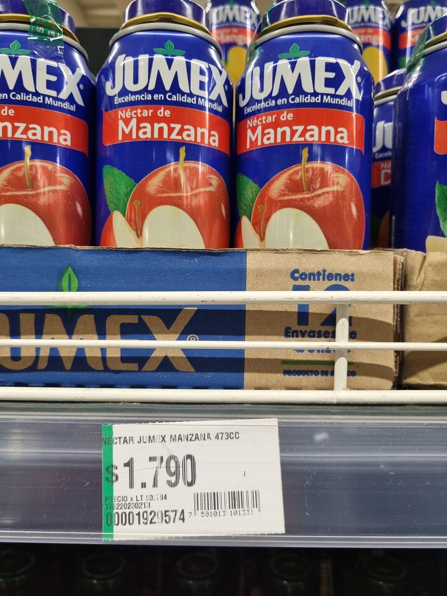 chilito2112's tweet photo. Hace 10 días ese producto importado en el @JumboChile valía $1.250 hoy 
$1.790 y eso que el dolar y los fletes han bajado. Jumbo aportando su grano de arena a la inflación. https://t.co/2OF1x6MvjA