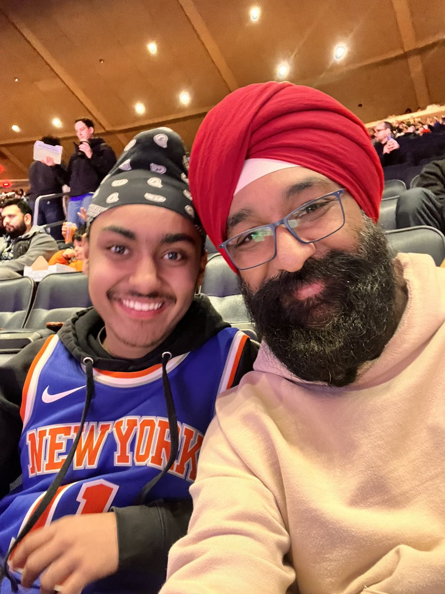 djkucha's tweet photo. #nykmsg #knicks https://t.co/A6FbNmlR1N