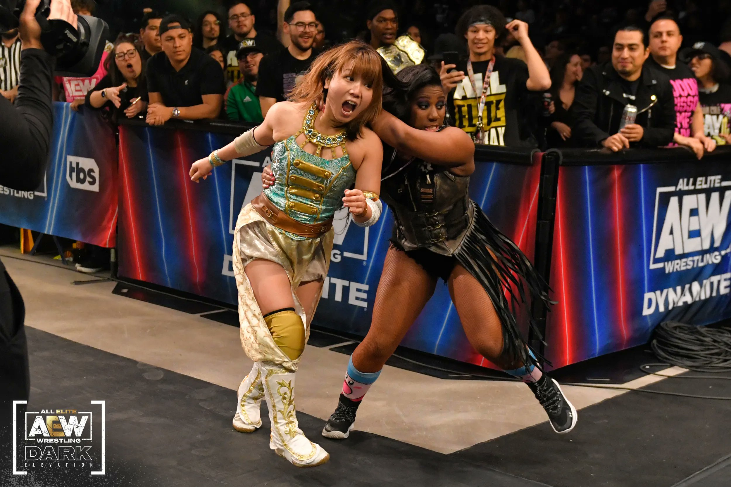 Athena vs. Yuka Sakazaki é anunciado para o ROH Supercard of Honor 2023