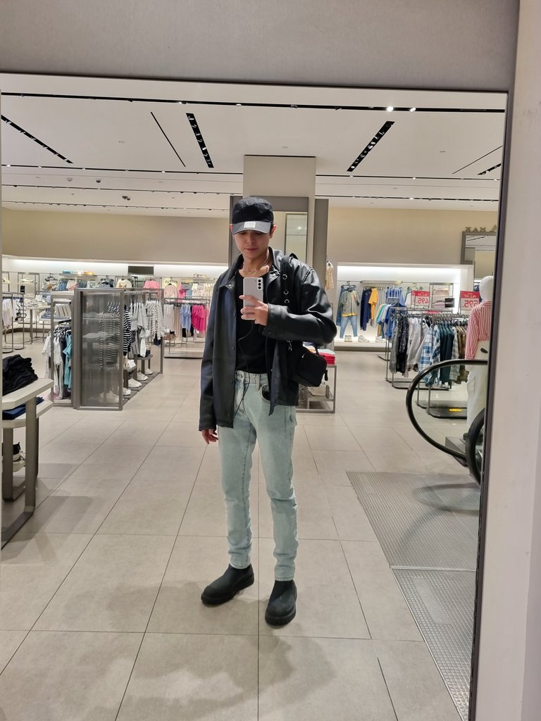 Mikyle Quizon tweet media
