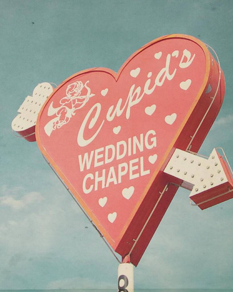 V-day vibes 💘 peep us on Pinterest for our full unhinged moodboards 💭