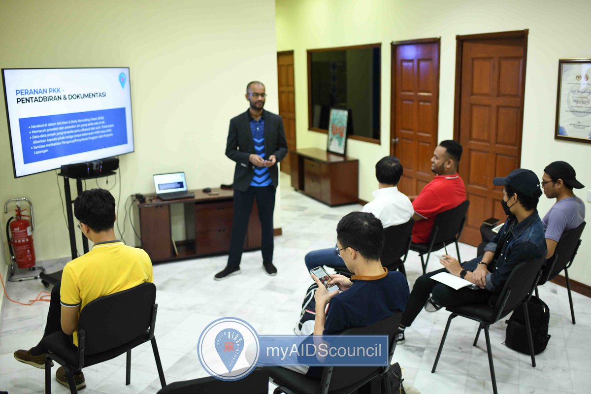 myAIDScouncil's tweet photo. Induction training for Community Healthcare Workers (CHW) Federation of Reproductive Health Associations, Malaysia (FRHAM) https://t.co/NIojpuDuQS