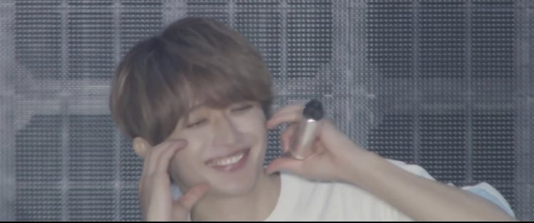 mNissy12's tweet photo. ルダハートの時の西島可愛すぎるし、指ハートする時ちょっと照れてるし、パネル閉じる時の無邪気な笑顔も可愛すぎる、保護したい。
 #西島隆弘  #Nissy https://t.co/nJj5fZChKH