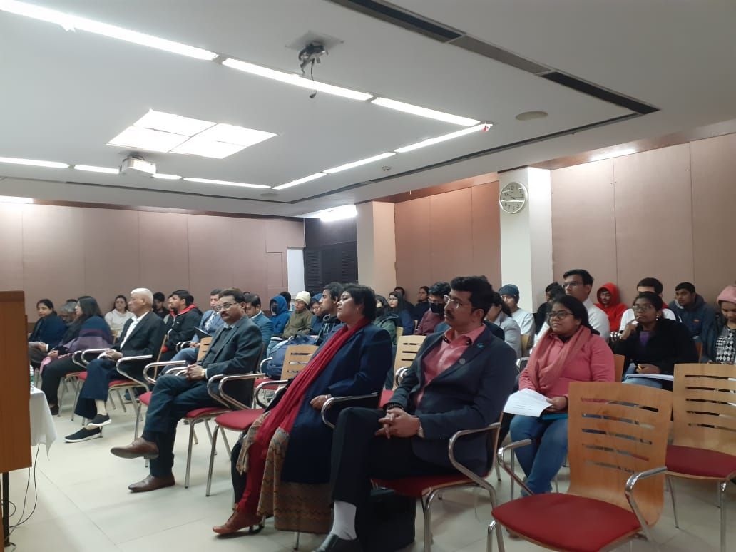 Hexagon_IN's tweet image. AGI conducted a #Workshop on the Utility of #GeospatialTechnologies in Architecture and Planning at the School of Planning and Architecture, New Delhi.

Vinay Babu, Hexagon India, and representatives from AGI talked about the expansive potential of using Geospatial technologies.