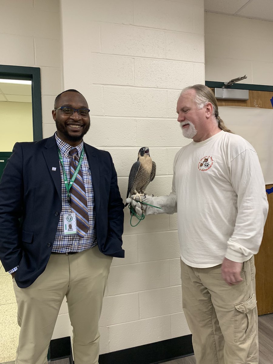 Some of our visitors today at Wildlife Warriors. <a href="/HowittMS/">HMS Dalers</a> <a href="/HowittmiddlePTA/">HowittmiddlePTA</a>