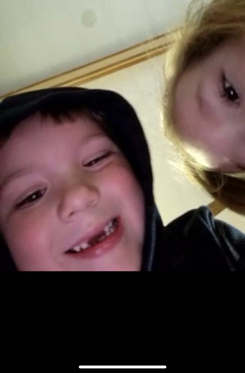 MaleaC's tweet image. Amma look I lost more teeth - yeah he looks like a vampire lol #siblinglove #ammafacetime