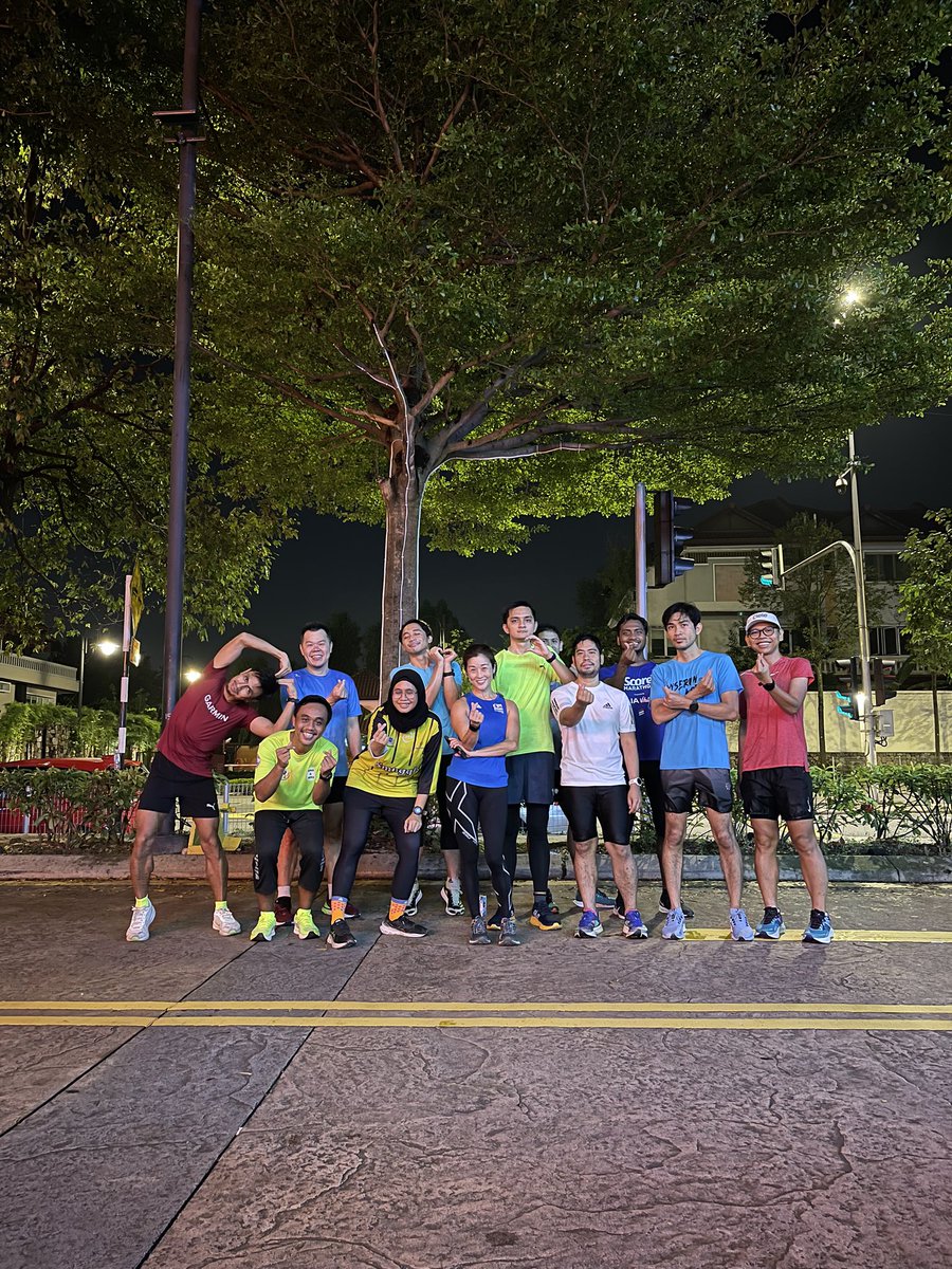 4212_runs's tweet image. Every mile counts. Every run is a blessing. Be grateful with the ability to run and thankful for the mental strength it gives ✨
.
.
I pushed myself a little off of my easy zone. May this portion of hardwork be an asset of strength when the times get tough in life. #445AMSession