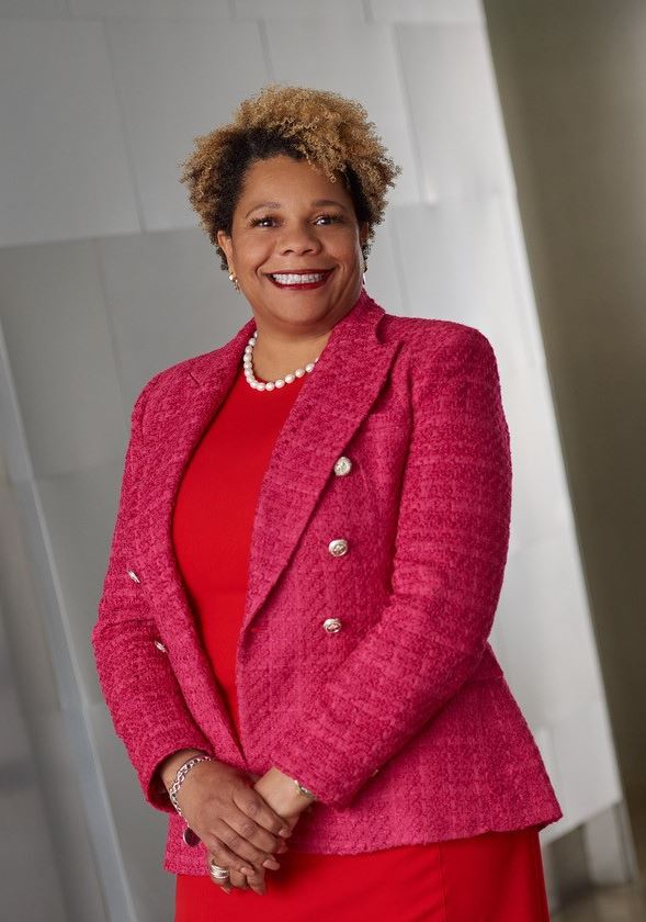 KentStateMDJ's tweet image. A week from today: Join @prssakent for an inspiring talk with Ramona Hood, the first Black woman to be a @fedex CEO.

🗓 Tuesday, Feb. 21 | 🕓4pm | 📍340 Franklin Hall
RSVP here: docs.google.com/forms/d/1FBJDC…