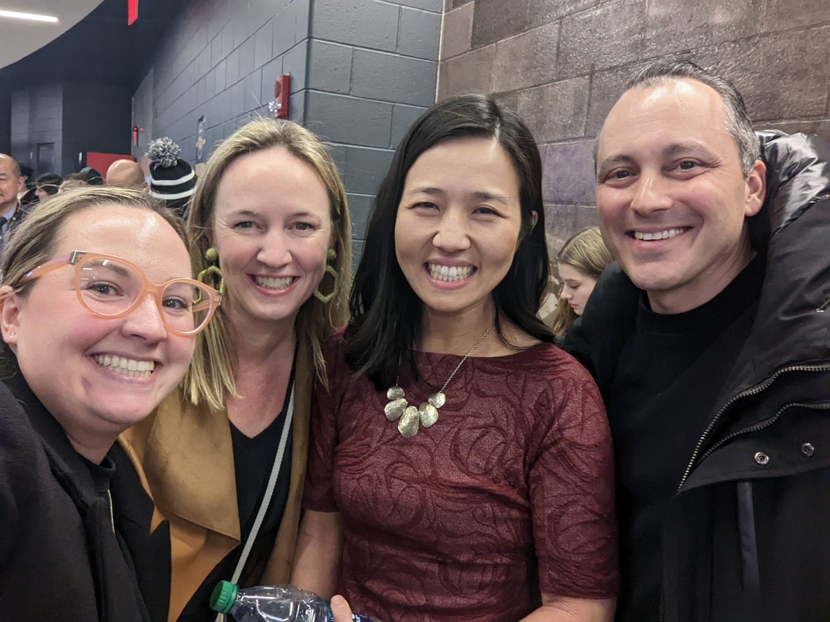 RonDurk's tweet image. Guess who we ran into at #Beanpot! @wutrain @kpmethod @RepMichlewitz