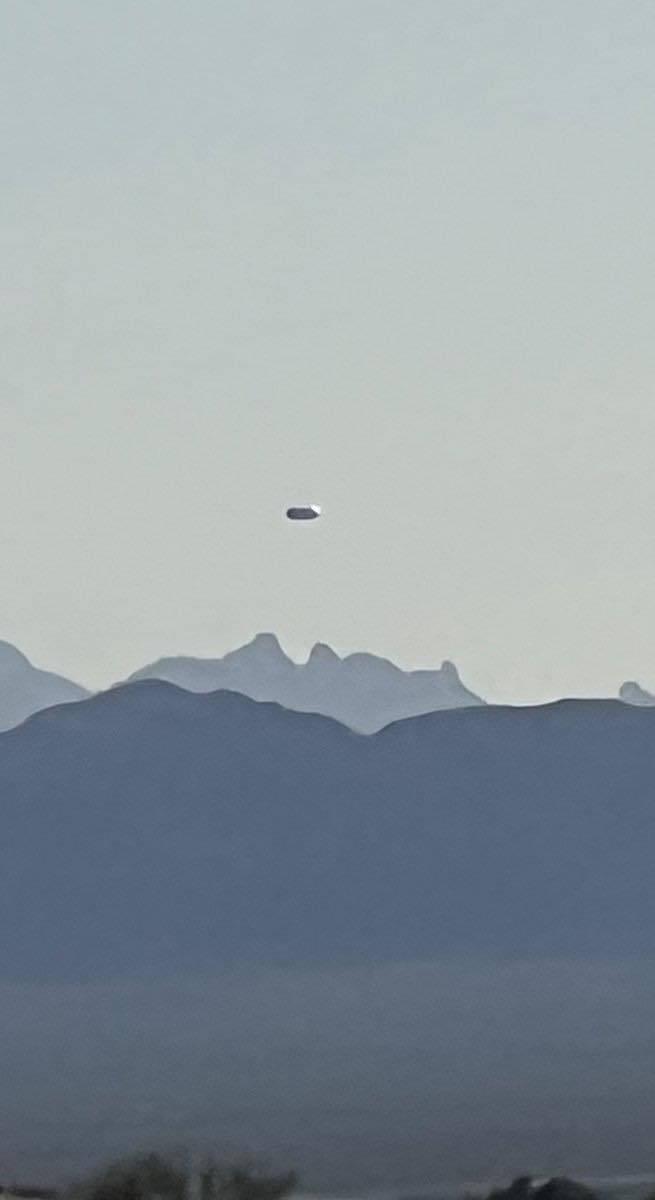 ClockDomi's tweet photo. Las primeras foto del Ovni 🛸 de Alaska.
Imágenes nunca antes viste y verificada por el gobierno y lo medios de su verificación 100% real
https://t.co/zllUBYdbaT
#ovni #ovnialaska #gobiernousa #canda #extraterrestres #clockdomi #OhioChernobyl #ovnis https://t.co/0a5WZDvm73