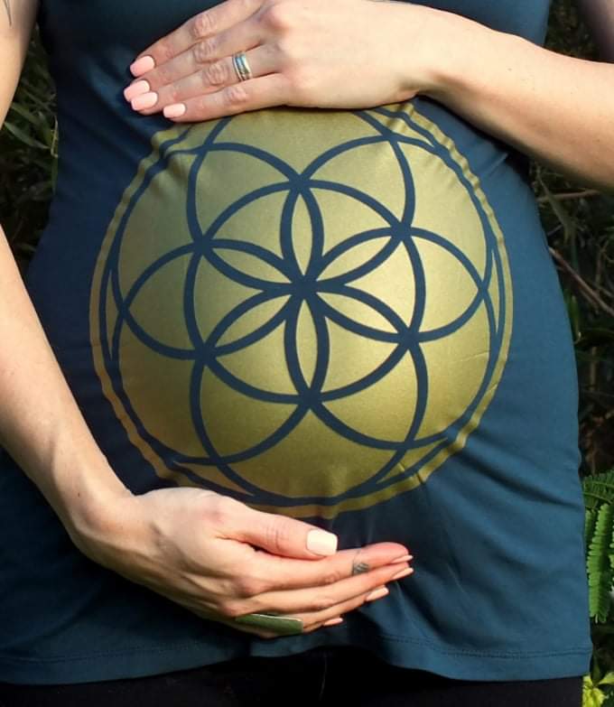 marymar49743095's tweet photo. The seed of life and sacred geometry....

If women truly understood the miracle of conception, there would be no abortion, unless women have become so evil and have hearts of stone. https://t.co/H4AJOIaTLk