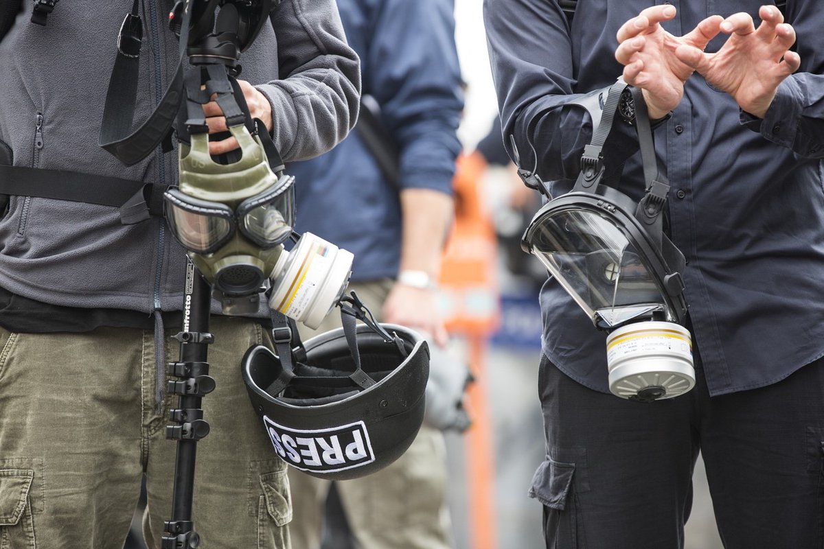 Journalists covering the earthquake in Turkey and war-ravaged Syria are witnessing widespread devastation and destruction. This tip sheet has been developed in with experts who have responded to conflicts and humanitarian disasters around the globe. bit.ly/3lobBw8