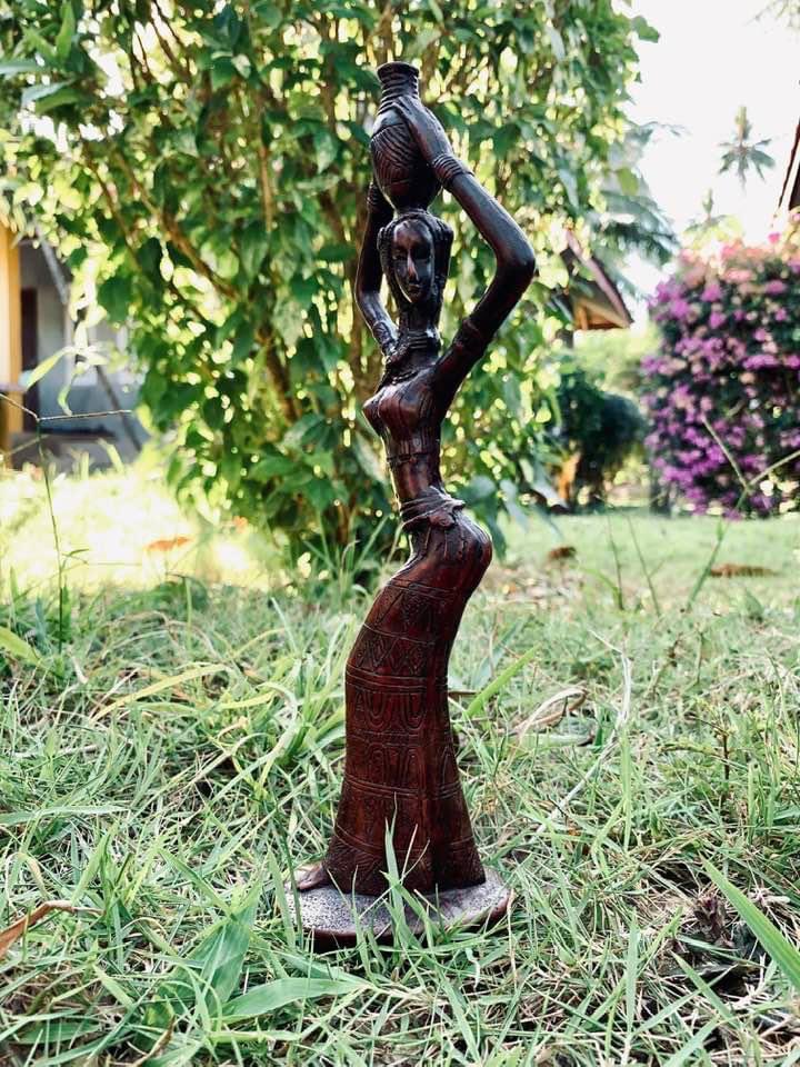 BohemianTaboo's tweet photo. Travelling in Southeast Asia inevitably offers the opportunity to see shrines, visit local artists and acquire more of the artefacts of erotic art and folk art for your collection. This time it's Malaysia, Singapore and Thailand.

#eroticart #folkart #eroticitelligence #noporn https://t.co/qPAjKsW83J