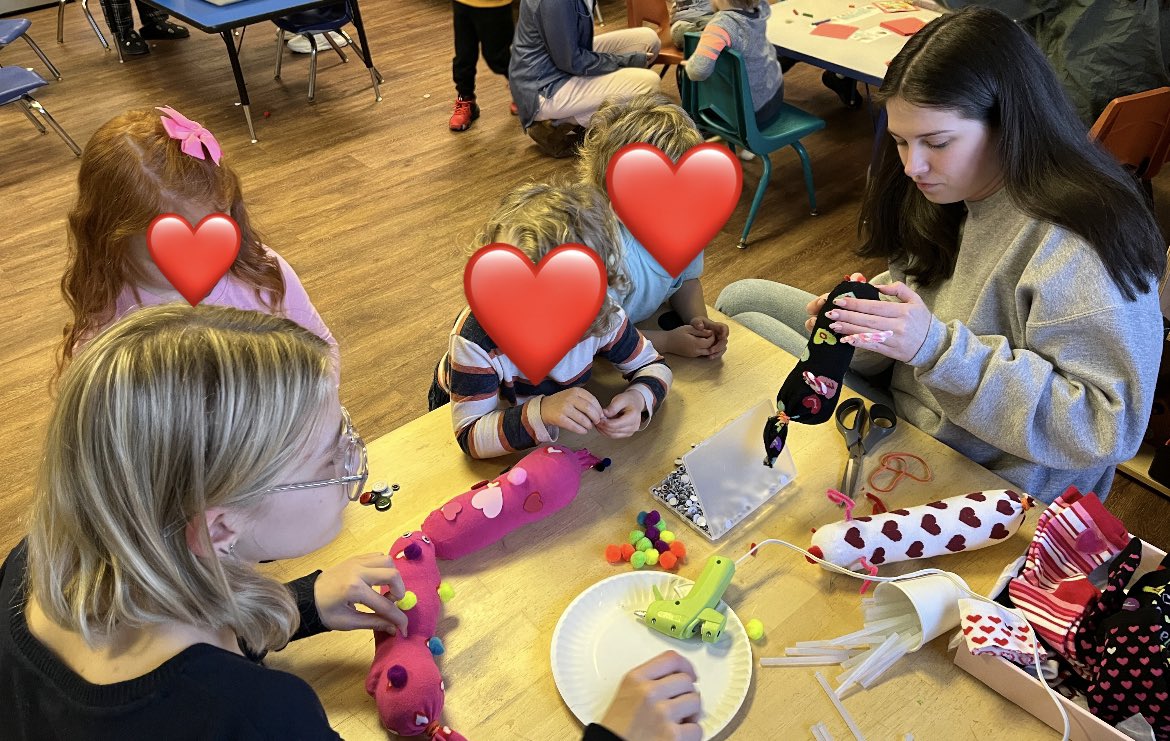 ledyard_nahs's tweet photo. NAHS had a fun time at a local daycare center helping preschoolers make “love bugs” for Valentine’s Day #craftycolonels https://t.co/ETmzAI8bsb