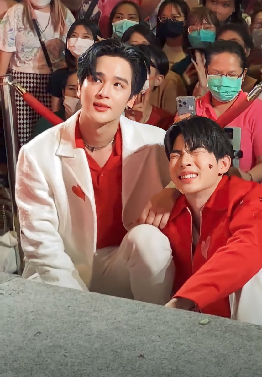 Si_cha_3279's tweet photo. 💕❤️🤍💙💜🌱💕🐯🐱 #SARANtineInTimesSquare https://t.co/0YmnlrV6KV