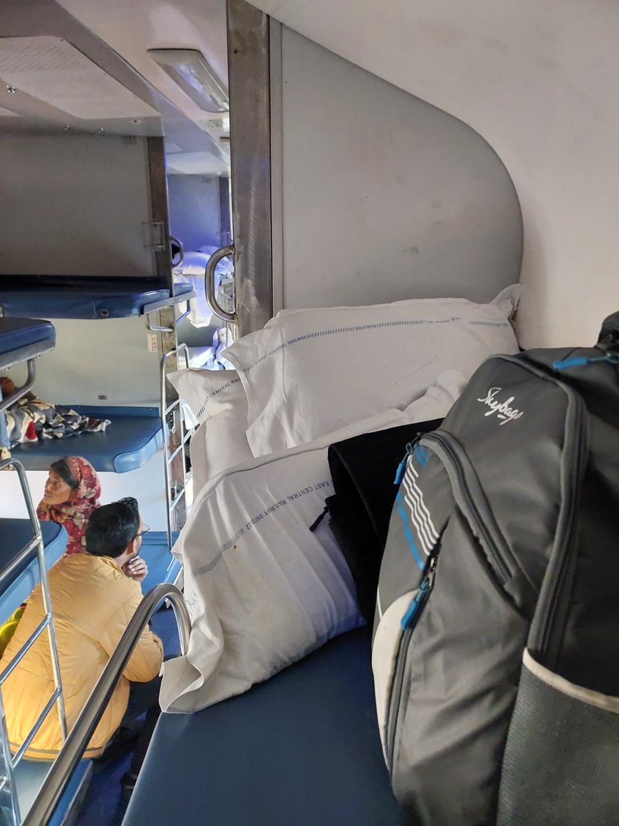Ashwiniablity's tweet photo. In train number 13240, attended didn't not  clear the stuffs on seat and did not provide any bed rolls. https://t.co/UIuicsfcnk