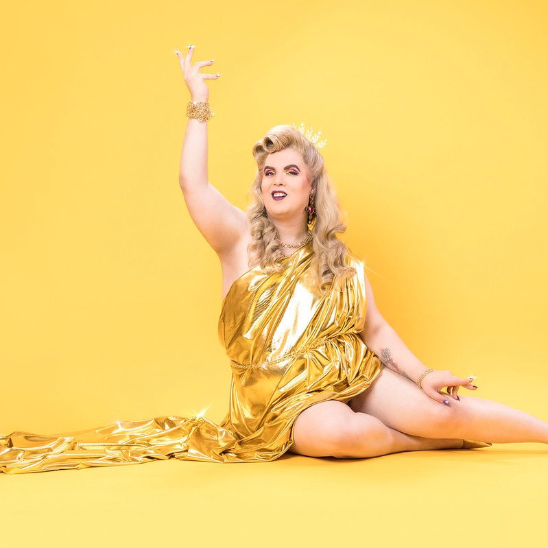 MyMelbourneArts's tweet photo. Our first hot pick for #AdelaideFringe: @annapiperscott’s #SuchAnInspiration. Scott has a knack for brilliant observations & jokes while going somewhere deeper that makes for an entertaining hour of stand up.
#ADLFringe #Adelaide #Theatre #Comedy #Queer #Trans @ADLfringe https://t.co/pcSh1AA1vv