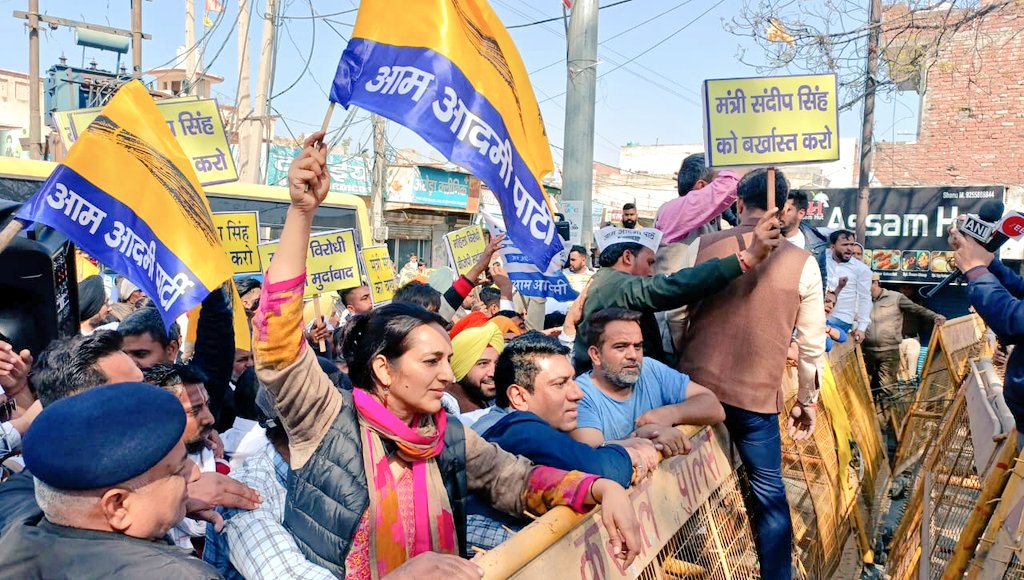 Chitra Sarwara चित्रा सरवारा tweet media