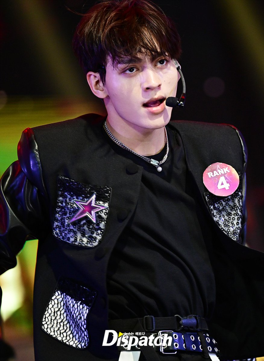 myreyster's tweet photo. "global visual" - dispatch kr 🇰🇷

#HORI7ON_REYSTER #레이스터 #REYSTER https://t.co/bOjrbY4b3k