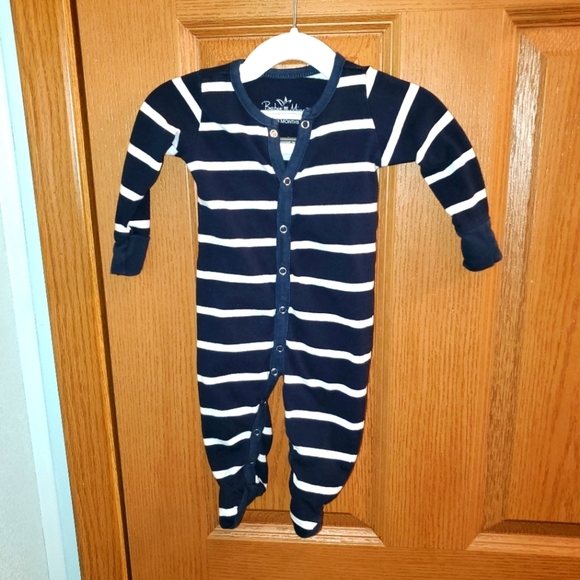 roxyux's tweet image. So good I had to share! Check out all the items I'm loving on @Poshmarkapp #poshmark #fashion #style #shopmycloset #erimish #babybemine #starbucks: posh.mk/HJDejFgToxb