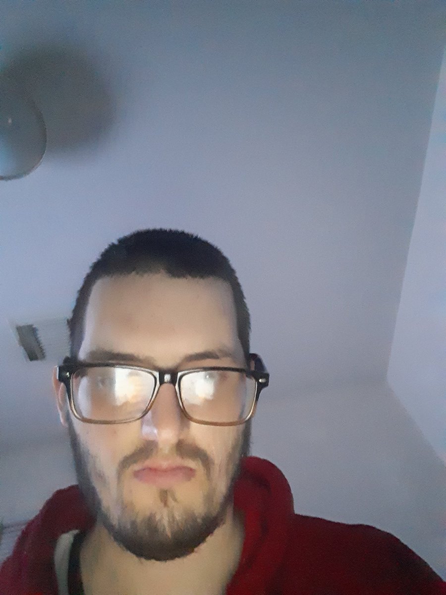 JacobMarshman's tweet photo. All pictures of me https://t.co/aBlKMcH5rq