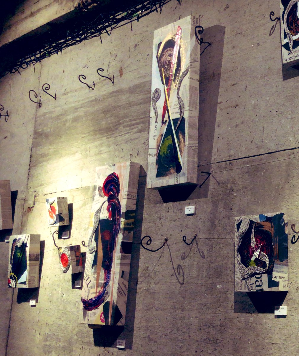 yukako_esc's tweet photo. 本日14日(火)よりpadGALLERYにて開催中の個展「泡沫夢幻-houmatsumugen-」2週目スタートになります！よろしくお願い致します✨
橋口は18時から在廊予定です。

1階BAR ARTiQAでは高田雄平さんの個展「DIVISION」展示中です。力強い作品が並んでおります！併せてご高覧くださいませ。 https://t.co/pZscYuI5Fi