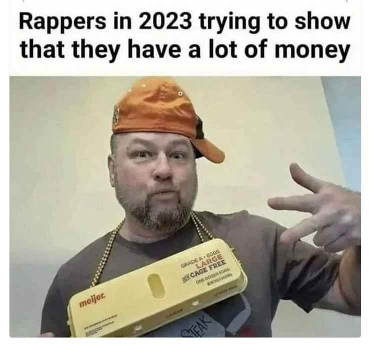 TheMaxHawthorne's tweet photo. #economy #eggs #inflation #recession #rapstars https://t.co/oyQ2e11632
