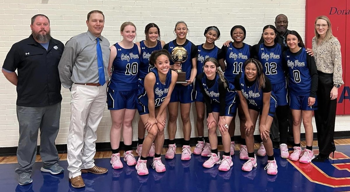 ladymustangs21's tweet photo. They did it!! Your Lady Mustangs are Bi-District Champs!! 

They beat Brock in OT with a final score of 48-39!

Straight up grit on defense. Recovery after mistakes. 
TEAMWORK!
HEART!  

#4sup #thisisit #LMBB https://t.co/weJl8fRR0A