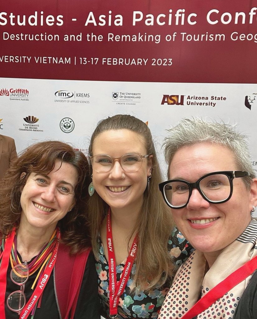 EvaErdmenger's tweet photo. This week I have the privilege to join the #CTSAsiaPacific at the #BritishUniversityVietnam. What's so amazing about the #CTSAP3 (besides hanging out with my former teachers) is that it gives voice to #youngresearchers and  #femaleresearchers. Such high quality presentations! https://t.co/sSb4M2v1eH