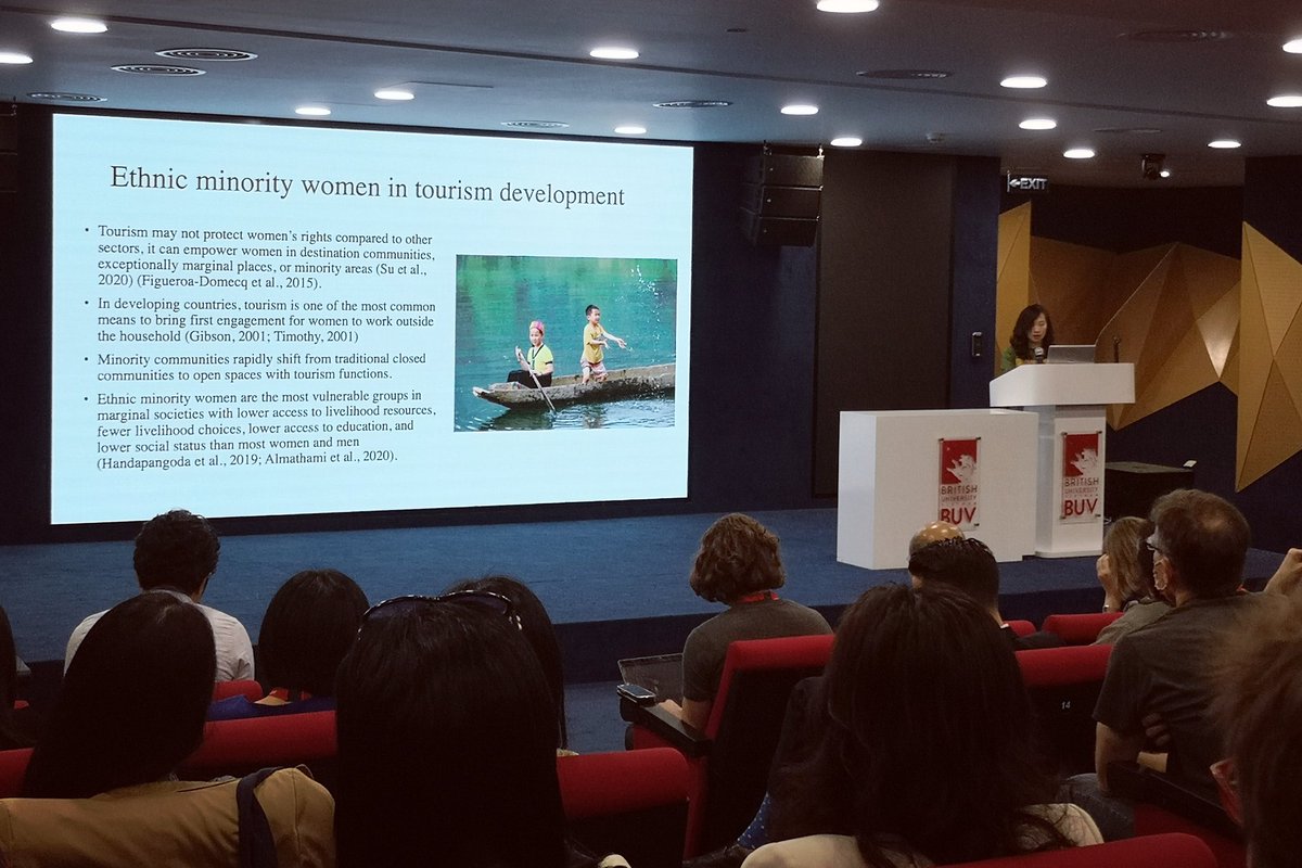 EvaErdmenger's tweet photo. This week I have the privilege to join the #CTSAsiaPacific at the #BritishUniversityVietnam. What's so amazing about the #CTSAP3 (besides hanging out with my former teachers) is that it gives voice to #youngresearchers and  #femaleresearchers. Such high quality presentations! https://t.co/sSb4M2v1eH