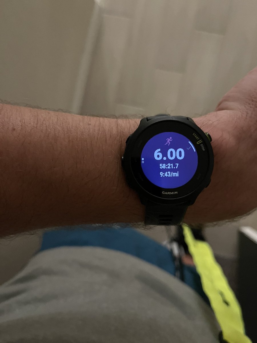 logan_sackley's tweet photo. Been lacking on posting for my three followers. Ran 22 miles Saturday and my body fell apart. Still running out aches and pains today. We’re less than 3 weeks from the marathon😎🫣 #Go26 #Marathon #Running https://t.co/3pKLP6sEnE