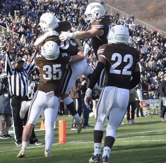 Braden Streeter (@bradenstreet15) on Twitter photo Blessed to receive an offer from Lehigh University!! Thank you to Coach Cahill and Coach Hunt. <a href="/coach_cahill/">Kevin Cahill</a> <a href="/CoachDanHunt/">Dan Hunt</a> <a href="/ScottSemp/">Elite QB Training</a> <a href="/TNSavages7v7/">NPA Savages 7v7</a> <a href="/thewideoutcrew/">The WideOutCrew</a> <a href="/CoachStreeter/">Brandon Streeter</a> <a href="/CPAFootball/">CPA Lions Football</a> Blessed to receive an offer from Lehigh University!! Thank you to Coach Cahill and Coach Hunt. <a href="/coach_cahill/">Kevin Cahill</a> <a href="/CoachDanHunt/">Dan Hunt</a> <a href="/ScottSemp/">Elite QB Training</a> <a href="/TNSavages7v7/">NPA Savages 7v7</a> <a href="/thewideoutcrew/">The WideOutCrew</a> <a href="/CoachStreeter/">Brandon Streeter</a> <a href="/CPAFootball/">CPA Lions Football</a>