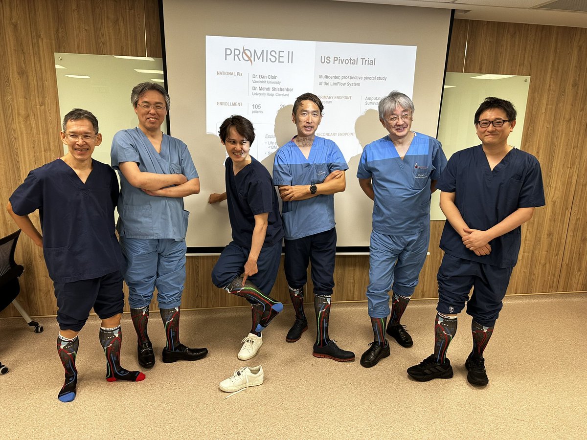 thetoedoctor's tweet photo. @JillSommerset for win with the awesome @CLI_LimFlow #TADV #flowsocks! The Japanese team is feeling the #flowsock love all the way from Singapore!  @SMatricardi @ALPSlimb @DFCon @monteromiguel https://t.co/JmtgjRXRmb