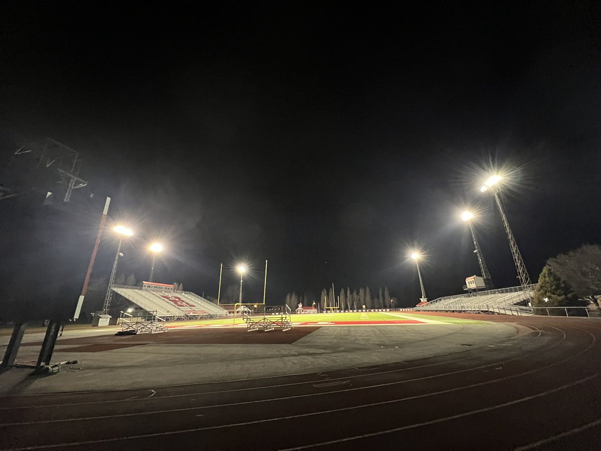 Just something about playing under the lights that makes it special. 
#Underthelights #goodtobeback