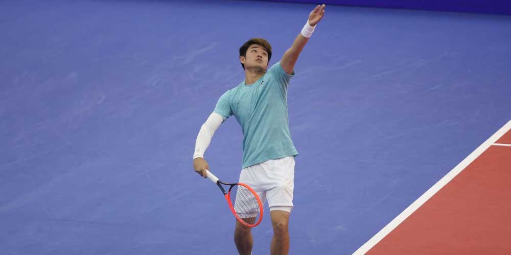 acnewsofficial's tweet photo. Before his run to the final, no Chinese man had ever reached a tour-level final in the professional era or defeated a top-10 opponent.
Read more here: https://t.co/rY7x4tNGvz
#chinese #tennisplayer #tennis #sports #Atptitle #1stchinese #winning #china #makinghistory #history https://t.co/cFJHI9HaS8