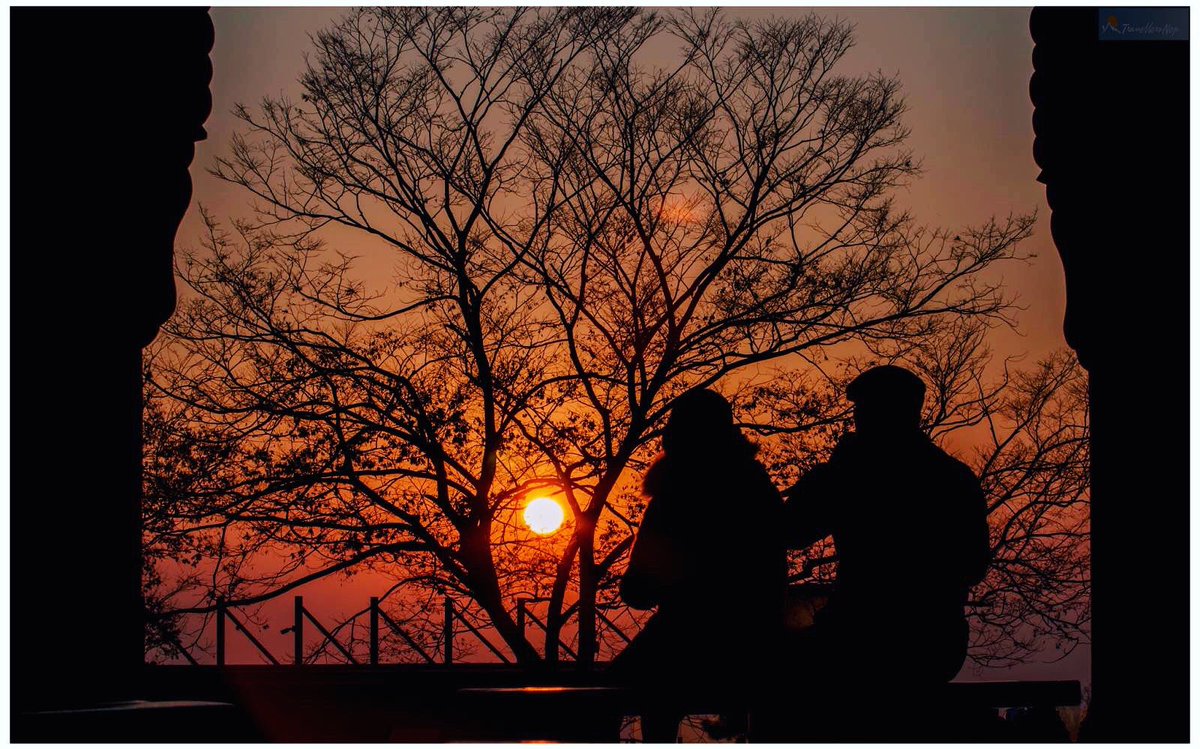 Happy Valentine’s Day .., #travel #nature #sunrise #sunset #homigot #hanriverpark #korea #seoul #busan #jeju #outdoor #weekend #한국 #호미꽃 #부산 #일줄 #서울 #완도 #바다 #hand #aerial #valentineday #peace #beach #couplelove #landscape #couple #hanriver #love #ValentinesDay