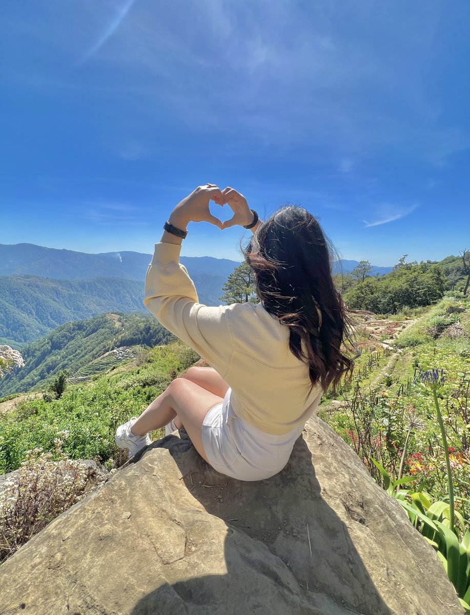 daphnegailcj's tweet photo. to be in the best place during love season💗heart is extremely happyyyy 🫶🏻 https://t.co/ZVt84SkfsB