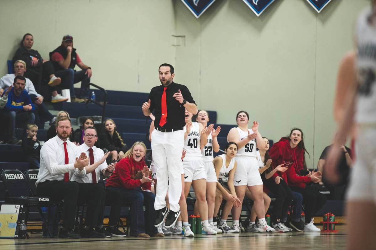 marcus_scheer's tweet photo. A big thank you to the @jccgirlsbb coaching staff. These three have always been great to work with. Glad to have them on our team. 

#GoJCC @regenuchi @CoachDamme @gcollin22 https://t.co/ErgDArjqnq